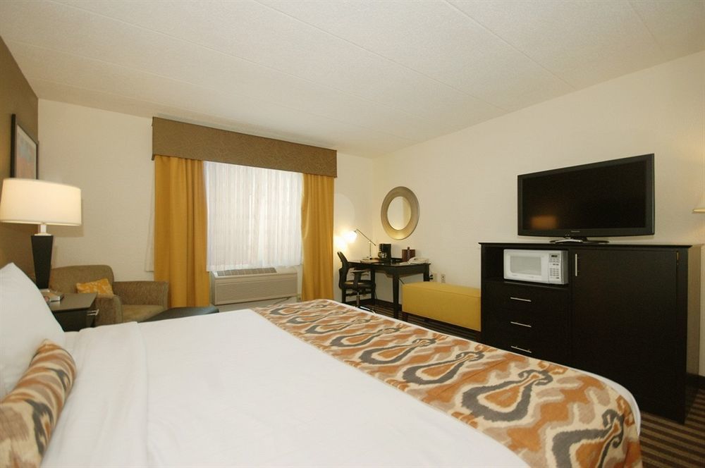 Western Newark/christiana Hotel