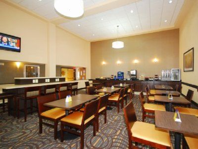 Western Newark/christiana Hotel 3*
